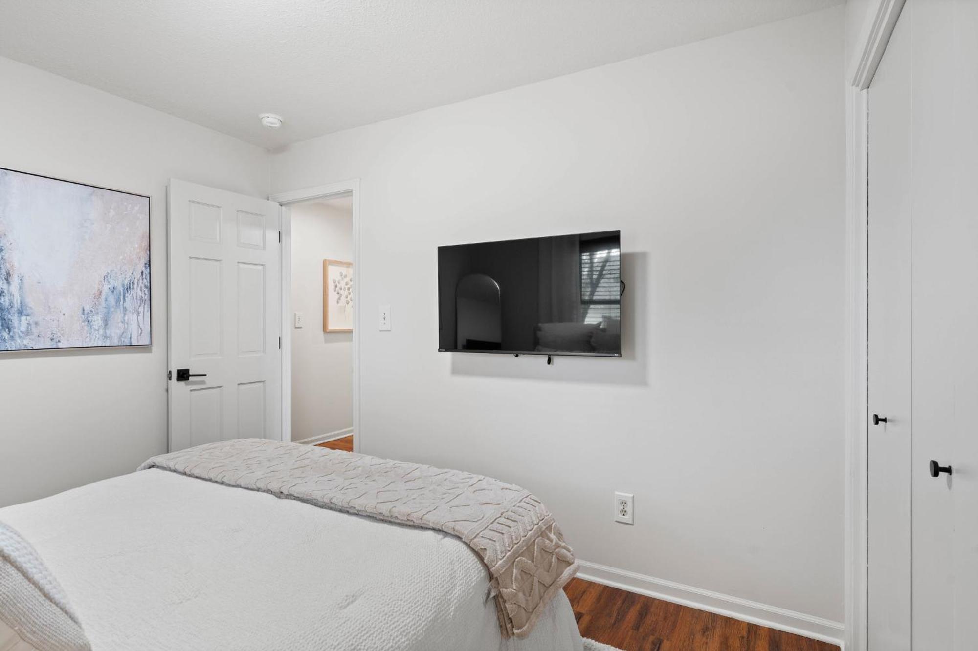 1 5 Miles To Mizzou ~ Spacious & Updated Home~ Columbia Buitenkant foto